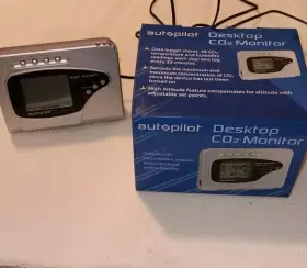 Autopilot 638104007092 Desktop Co2 Monitor Temperature Humidity Indicator Apcem By Hydrofarm