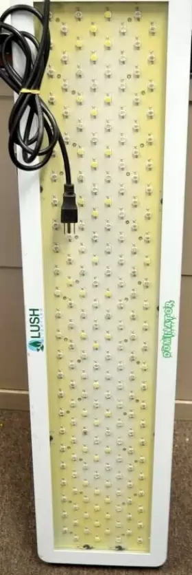 Eg130107150 Lush Lighting - Dominator Grow Light 200 3w Input Voltage Ac86-264v 50/60 Hz