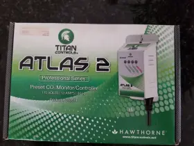 702618 Titan Controls Atlas 2 Preset Co2 Monitor / Controller - Ppm Photocell Regulator
